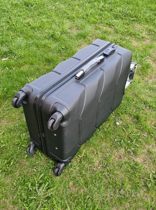 фото  чемоданы большие   l. xl 120л пластиковые 12