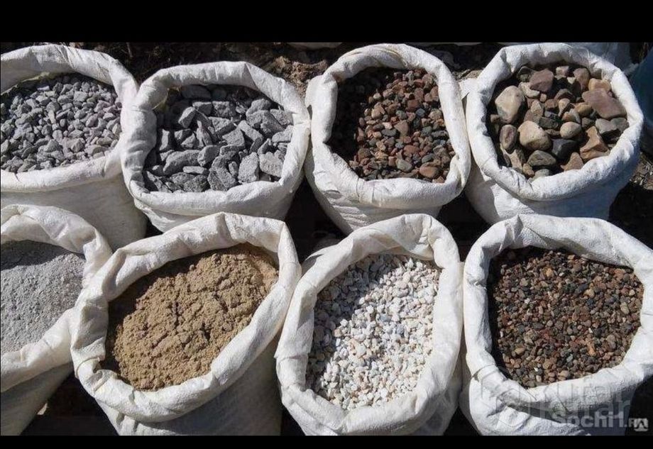 фото песок,навоз,торф,грунт, камень,все виды удобрения  0