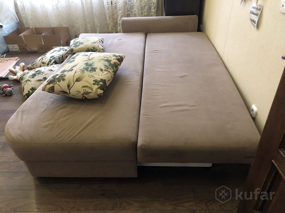 фото диван с подушками 1