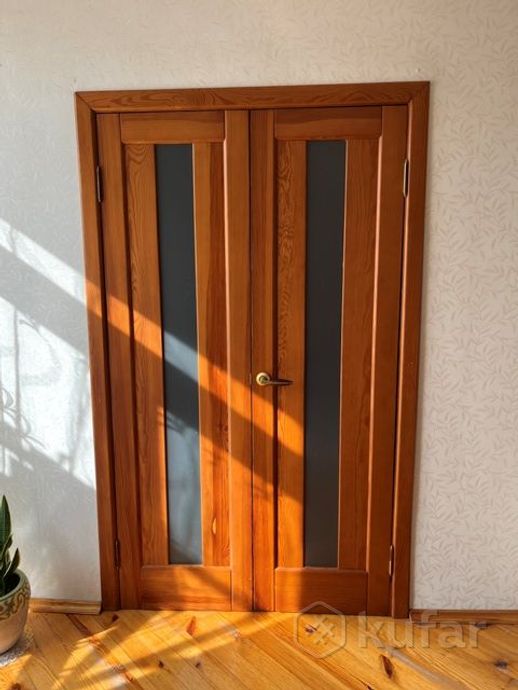 фото межкомнатные деревянные двери с ручкой 0