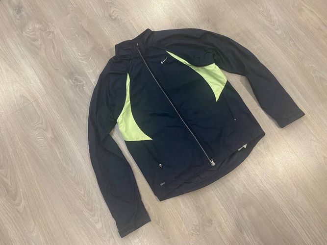 Ветровка-жилетка Nike