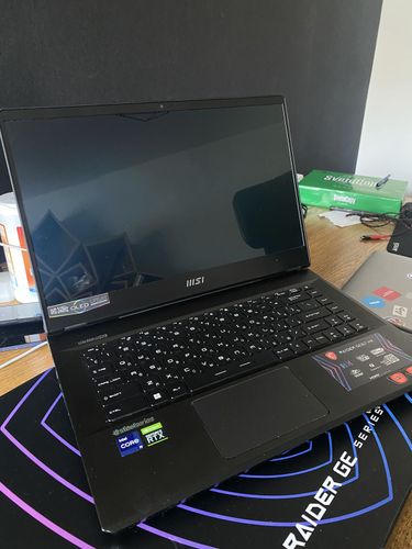 Игровой ноутбук MSI ms-1545 Raider GE67HX