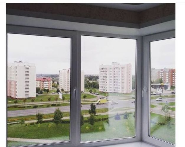 Окна ПВХ- Балконная рама REHAU ш.2900*в.1500 в Березовке 