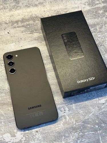 Samsung Galaxy S23+ 8 512 Черный Идеальное состояние