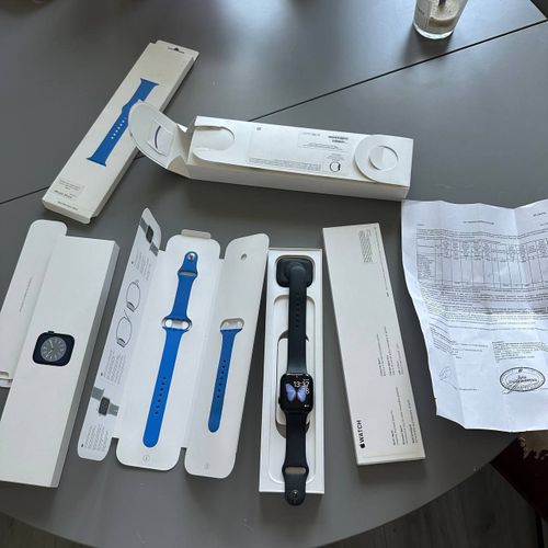 Apple Watch 8 45mm + подарок