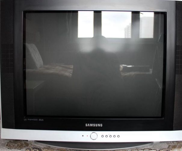 Телевизор SAMSUNG 