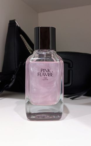 Духи Zara Pink Flambe, с эффектом сияния. 