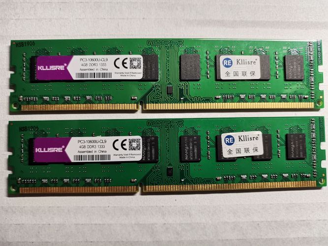 DDR3 2 x 4GB