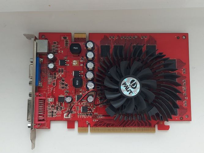 Видеокарта NVIDIA GeForce 7300GT (256MB)