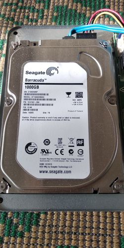 Жёсткий диск Seagate 1Tb