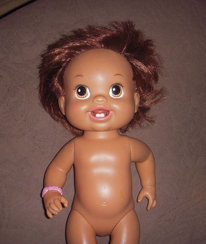 кукла Hasbro 2010