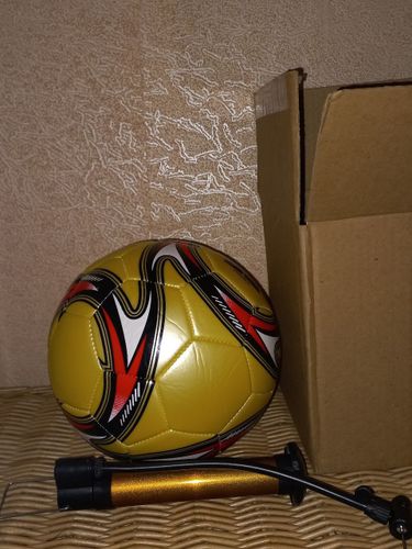 Футбольный мяч 