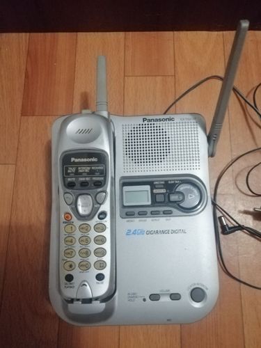  Радиотелефон, телефон Panasonic. 