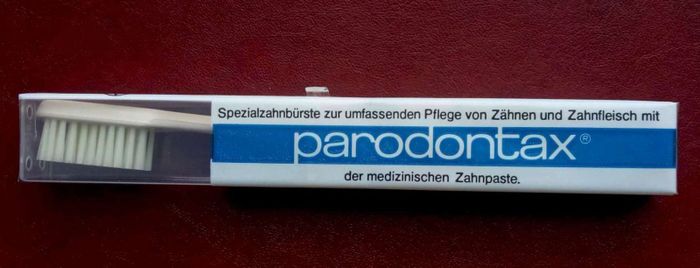 Зубная щётка Paradontax