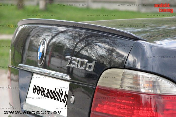 Лип спойлер на багажник для BMW 7 E38