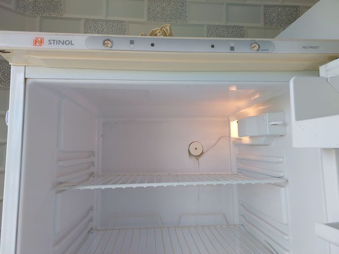 Холодильник Stinol рабочий no frost