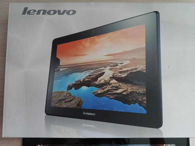 Продам планшет Lenovo TAB A10