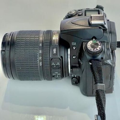 Зеркальный фотоаппарат Nikon D90 