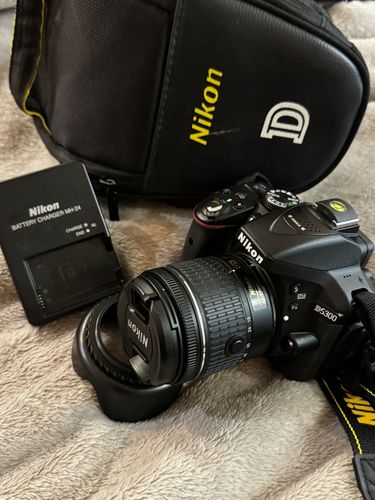 Камера Nikon D5300