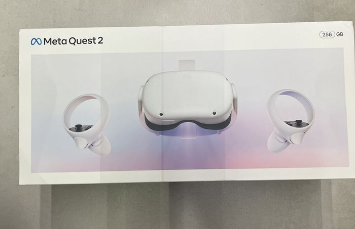 Автономная VR-гарнитура Meta Quest 2 256GB