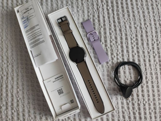 Продам Samsung Galaxy Watch 5 40mm