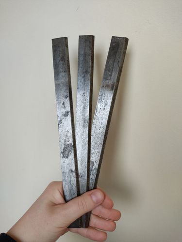 Три ножа для деревообрабатывающего станка