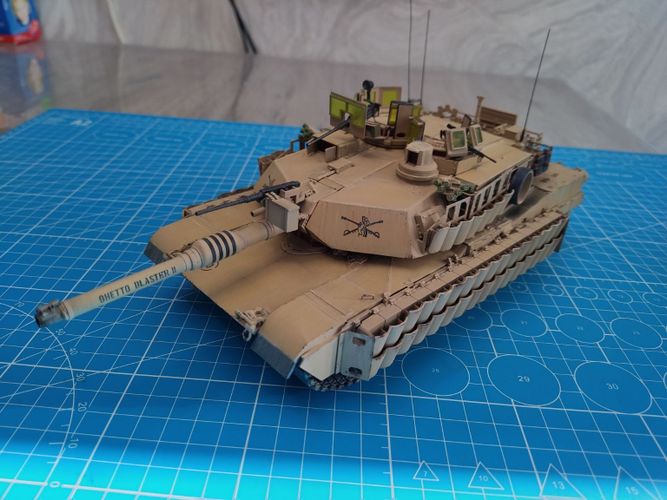 Модель Американского танка Abrams M1A2