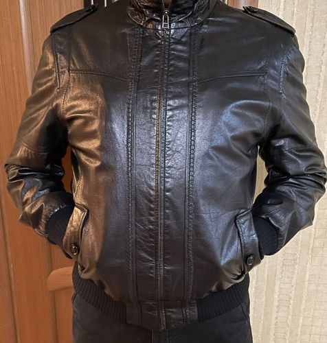 Куртка натуральная кожа 48-50 размер 