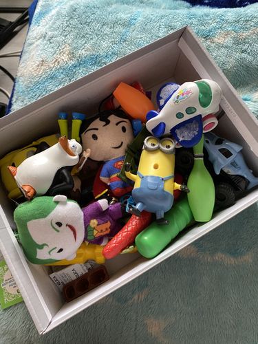Коробка мелких игрушек