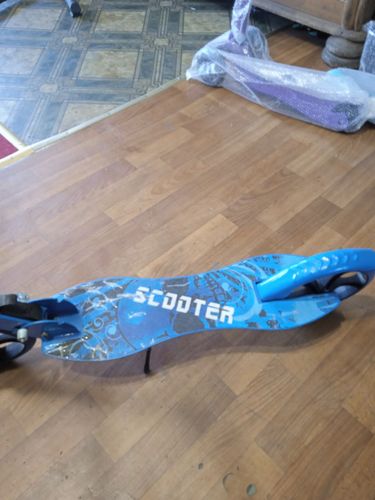 SCOOTER 