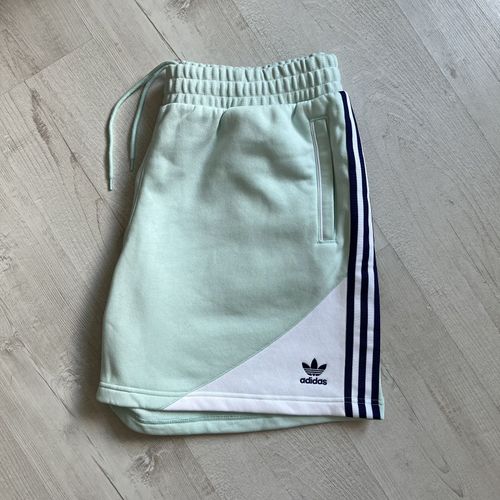 шорты Adidas Originals 