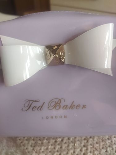 Ted Baker, новая косметичка