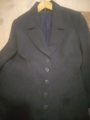 Пиджак новый 48 размер 