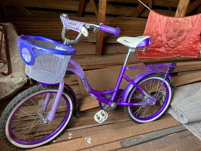 Детский велосипед + домик деревянный