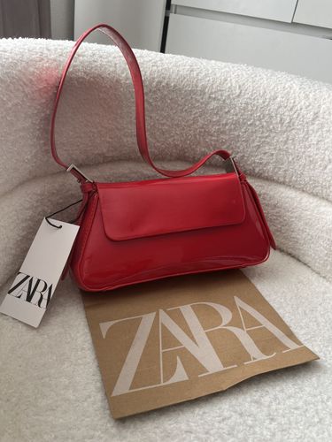 Сумка красная  багет Zara 