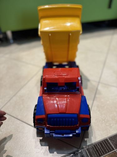 Детский грузовик 