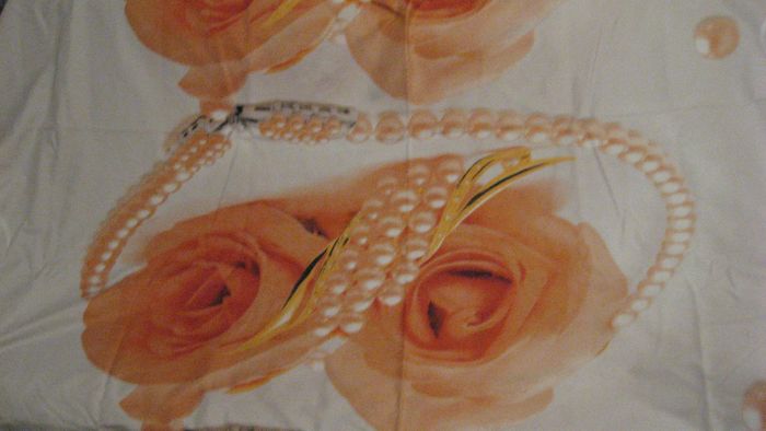 Постельн белье  Розы 5Д  140х220  и одеяло шерсть
