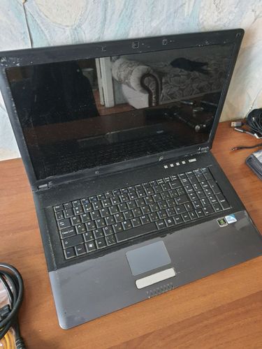 Ноутбук MSI CR700X