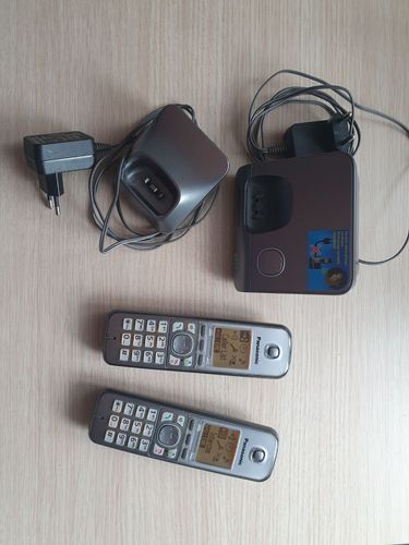 Радиотелефон Panasonic KX-TG6712 две трубки