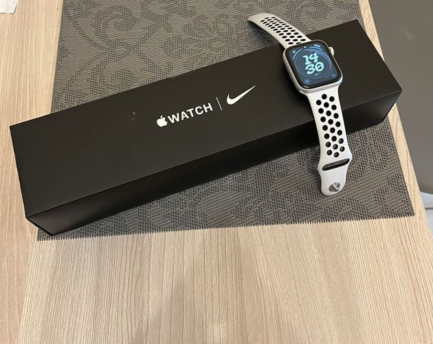 Apple watch 5 44m nike edition 