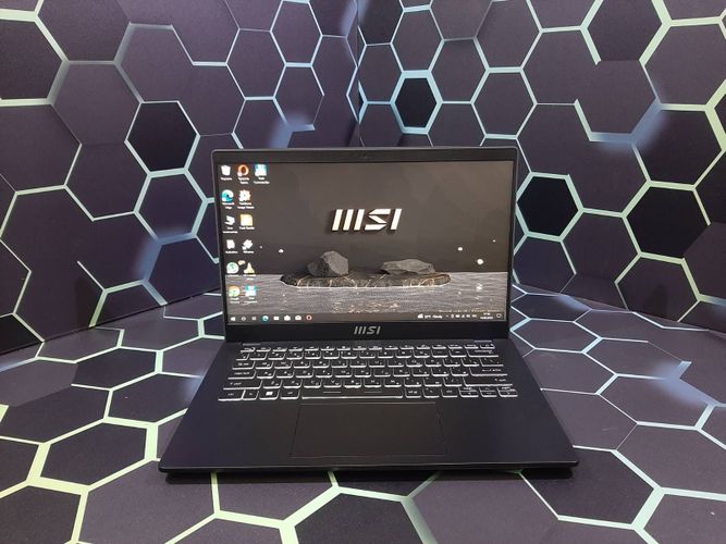 Ноутбук MSI Modern 14 C5M (IPS/RYZEN 5/8GB/SSD)