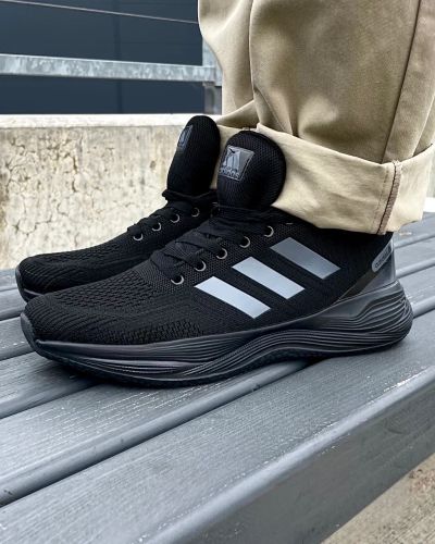 Кроссовки Adidas(44-47 размеры)