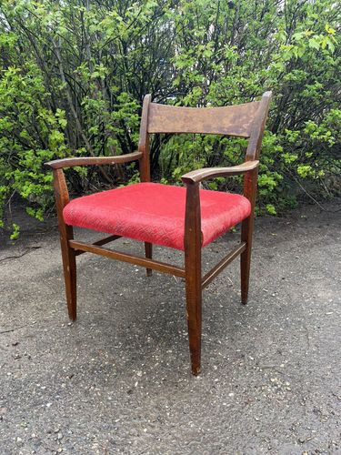 Кресло, кабинетный стул 