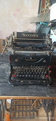 Печатная машинка Mercedes 
