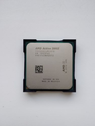 Процессор AMD Athlon 200 GE сокет АМ4