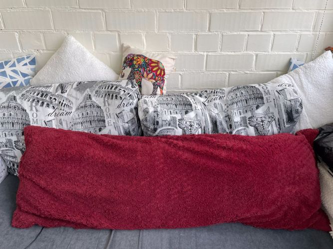 Большая подушка текстиль для сна