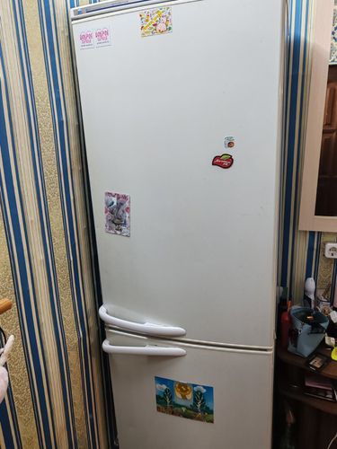  Холодильник