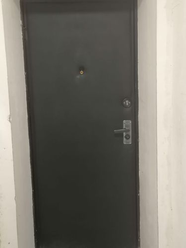Дверь металлическая входная с коробкой