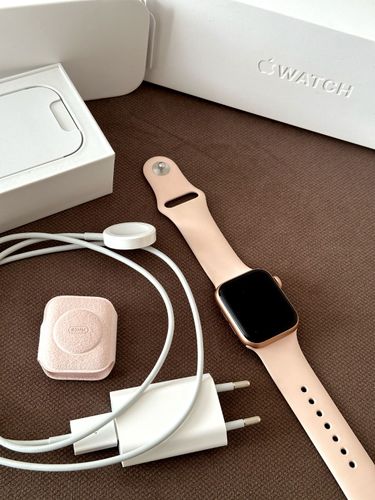 Apple watch 5