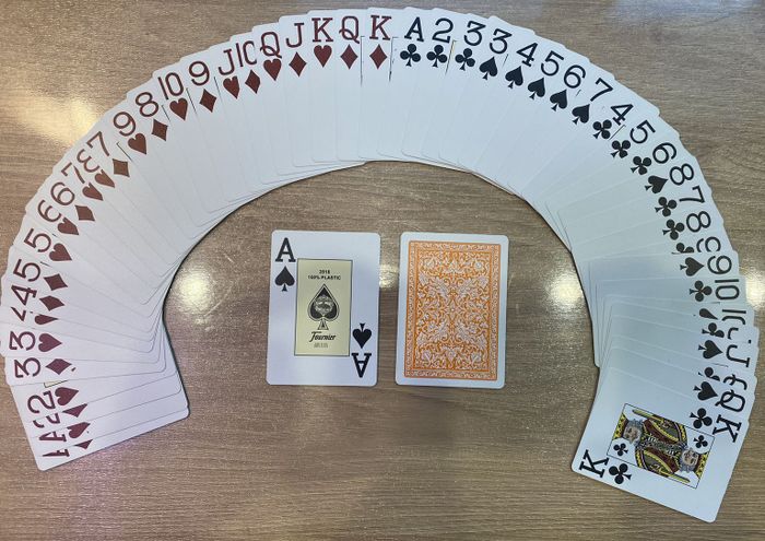 Покерные игральные карты, Fournier 2818, 100% PLAS